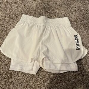 Gymshark Pulse Mid rise shorts